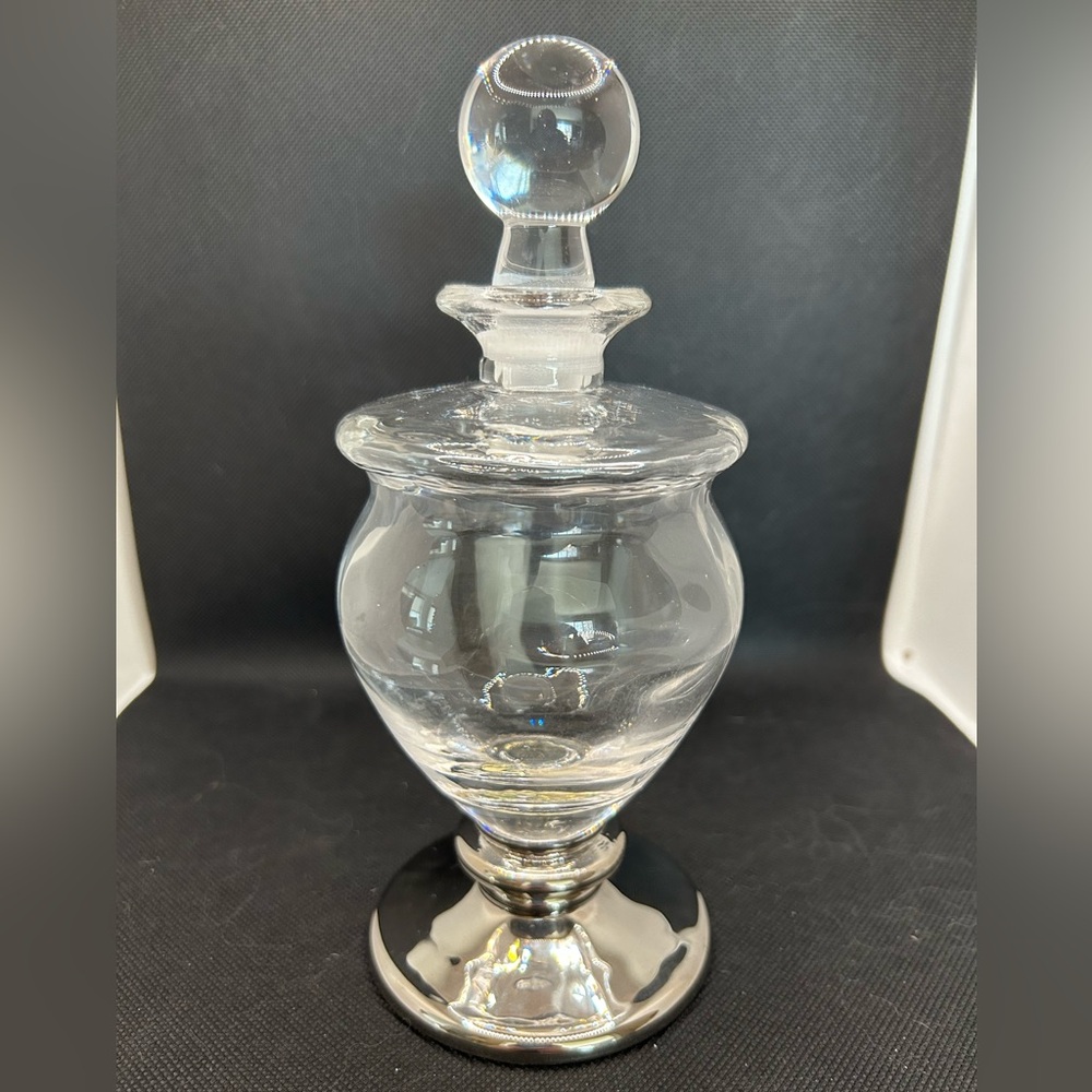 Elegant Glass Apothecary Jar with Lid